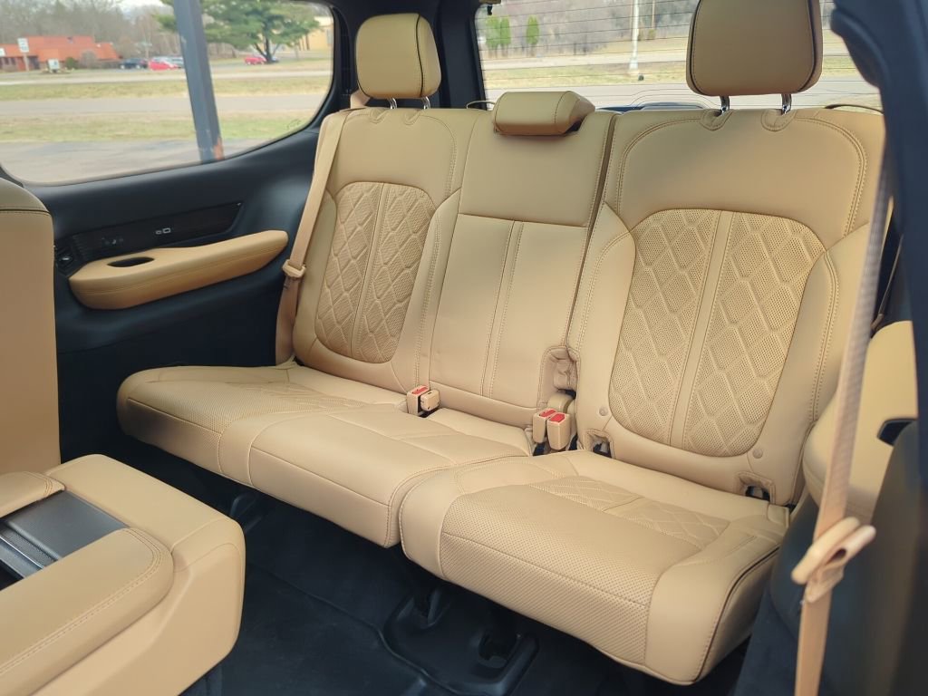Used 2023 Jeep Grand Wagoneer Series III w/ Rear Seat Video Group 1 image 54