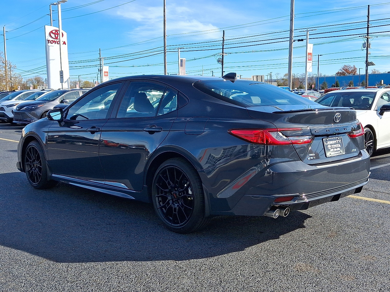Used 2025 Toyota Camry XSE image 4