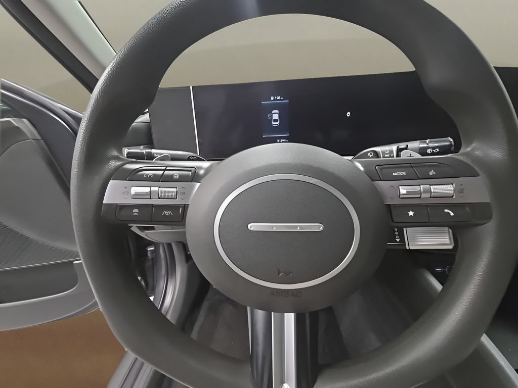 Certified 2025 Hyundai Sonata SEL FWD image 30