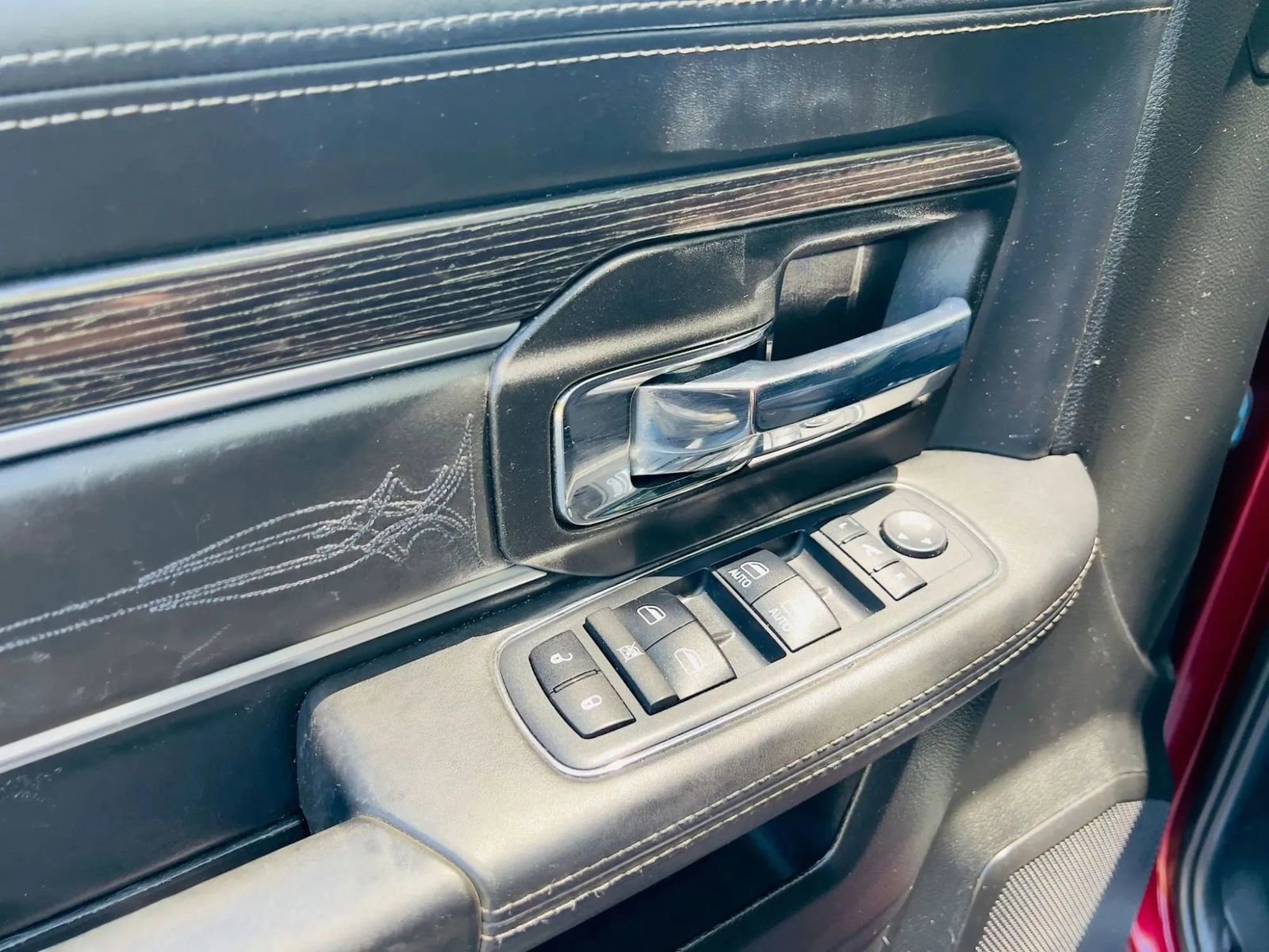 Used 2018 RAM 3500 Laramie Longhorn AWD/4WD image 28