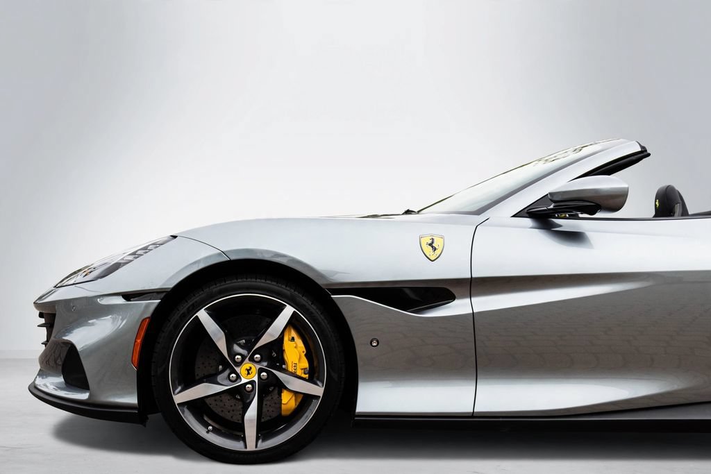 Certified 2022 Ferrari Portofino M RWD image 28