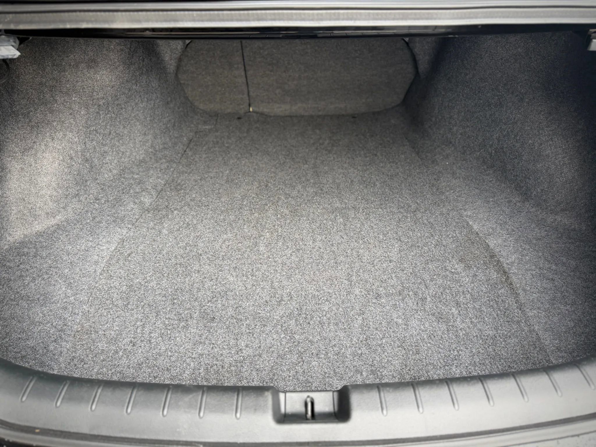 Used 2017 Honda Accord EX-L image 19