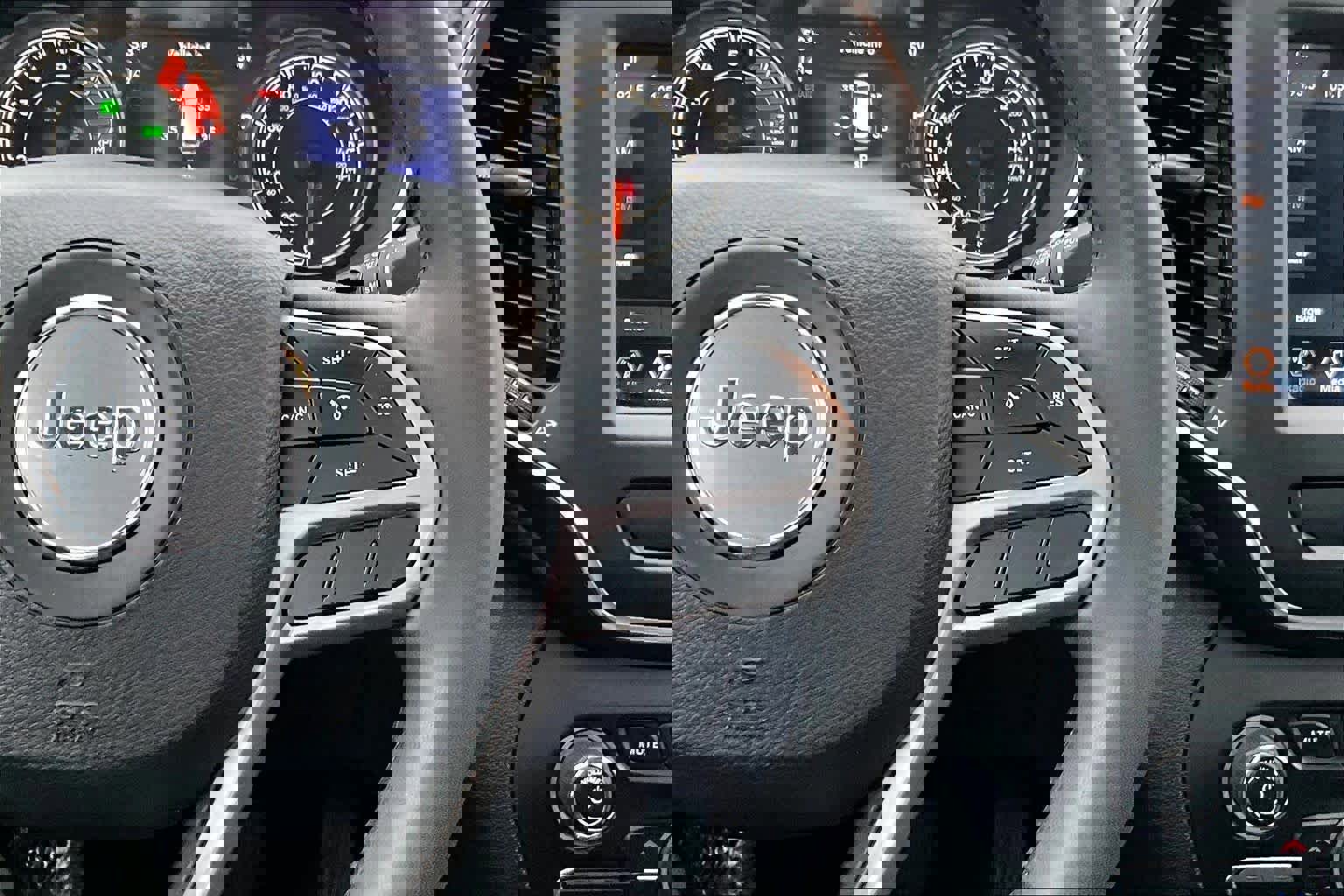 Used 2022 Jeep Cherokee Latitude Lux w/ Sun & Sound Group image 26