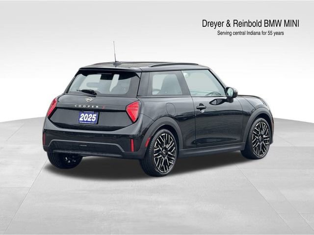 Used 2025 MINI Cooper S image 4