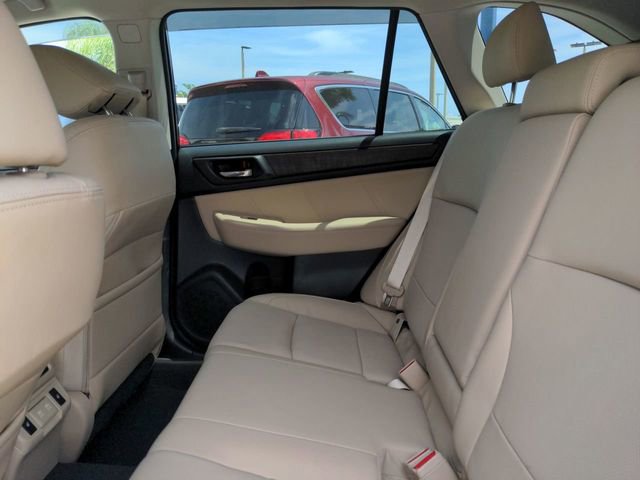 Used 2019 Subaru Outback 2.5i Limited AWD/4WD image 15