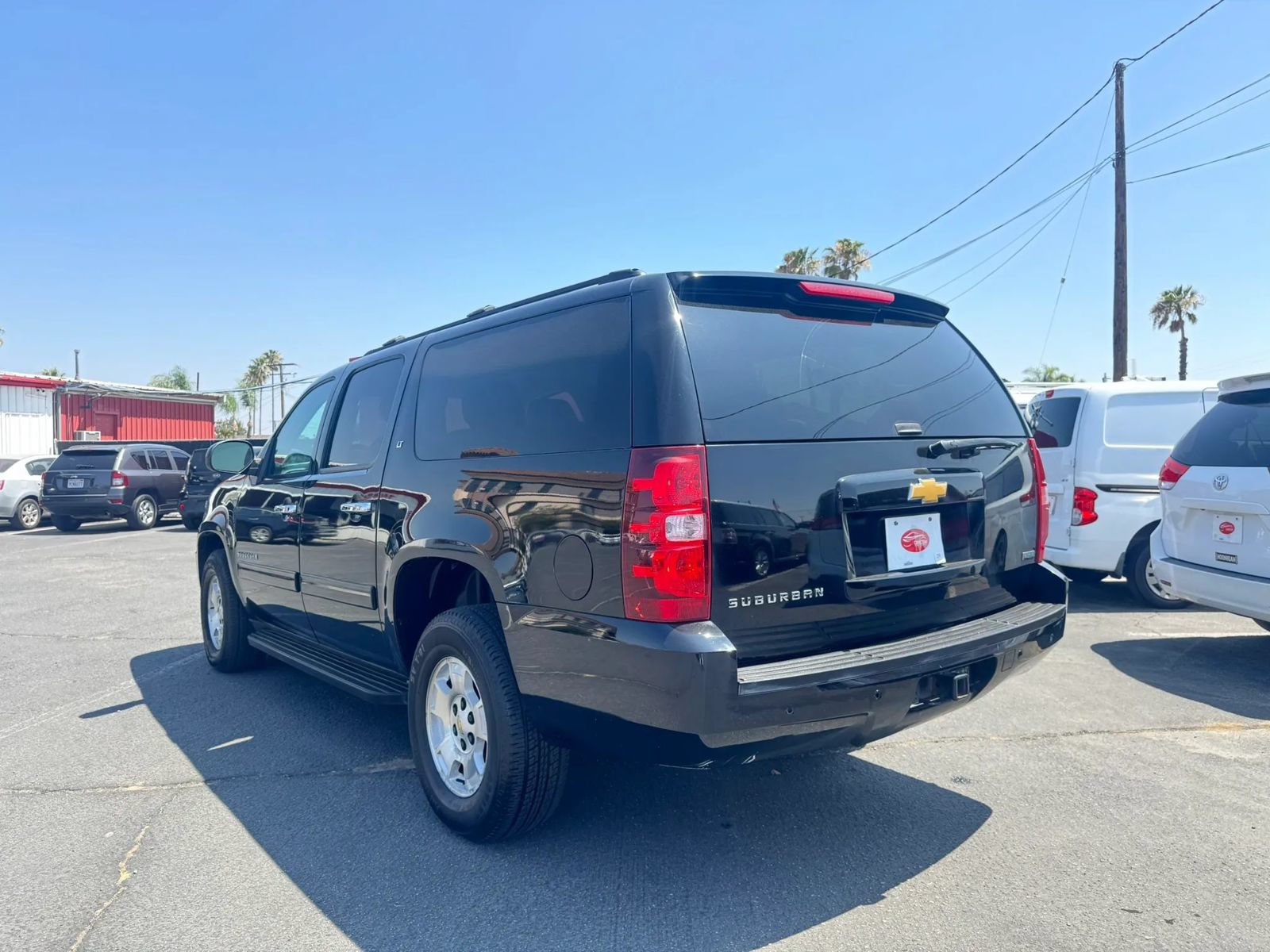 Used 2012 Chevrolet Suburban LT AWD/4WD image 5