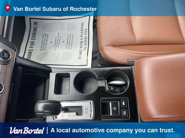 Used 2017 Subaru Outback 2.5i Touring AWD/4WD image 22