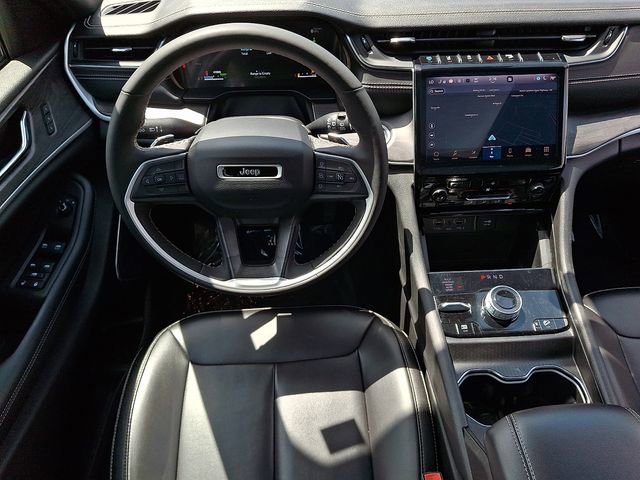Used 2024 Jeep Grand Cherokee Limited 4xe AWD/4WD image 11