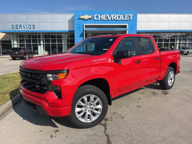 New 2026 Chevrolet Silverado 1500 Custom image 2