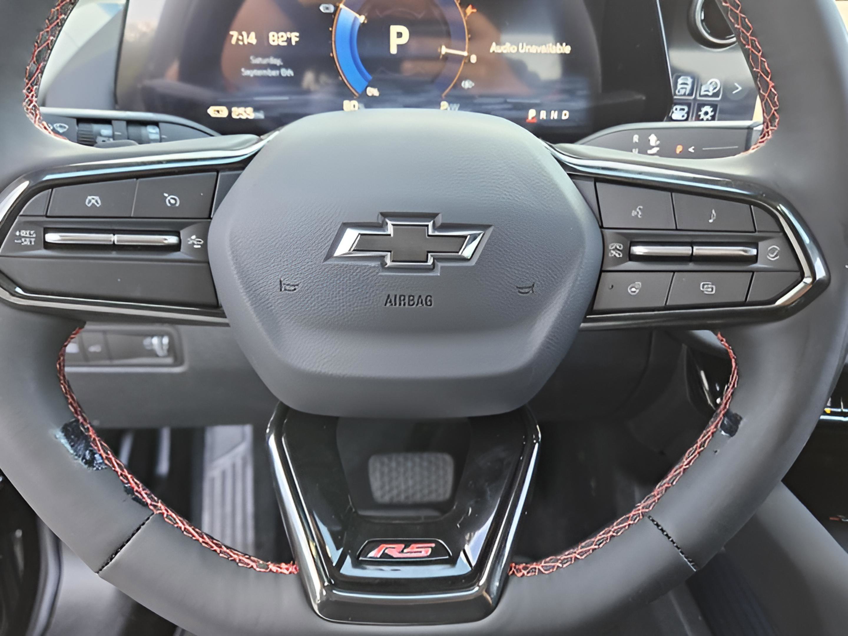 New 2025 Chevrolet Equinox EV RS w/ Convenience Package II image 12