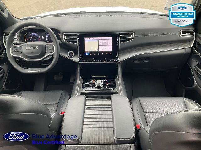 Used 2023 Jeep Wagoneer Series III w/ Premium Group I image 3