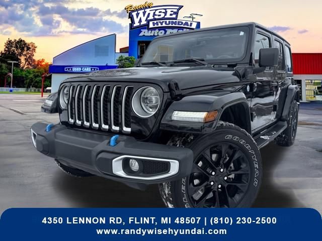 Used 2022 Jeep Wrangler Unlimited Sahara w/ Cold Weather Group image 3