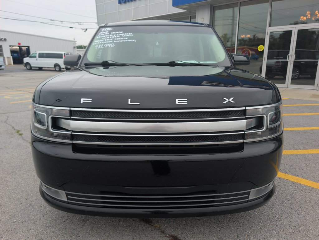 Used 2016 Ford Flex Limited w/ Equipment Group 303A AWD/4WD image 2