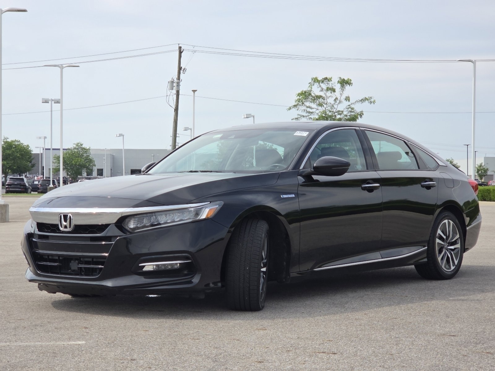 Used 2018 Honda Accord Touring image 14