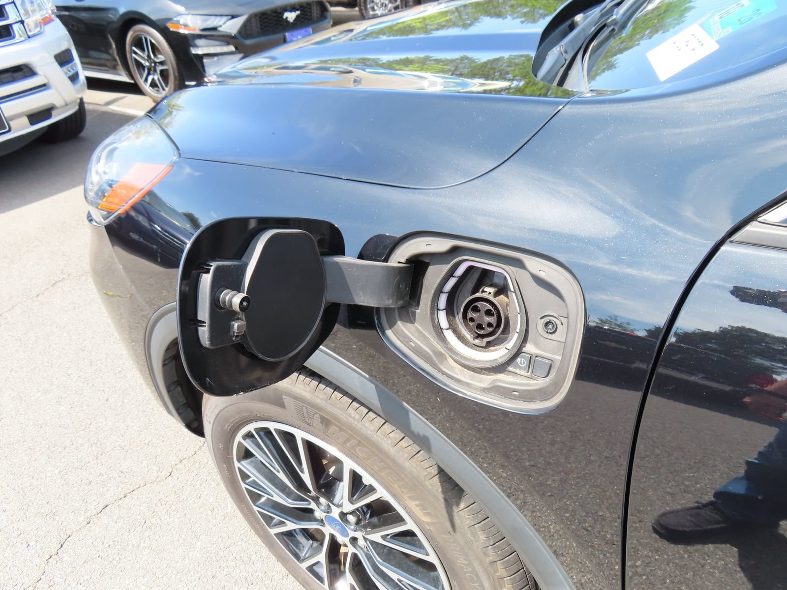 Certified 2022 Ford Escape SE w/ Convenience Package FWD image 10