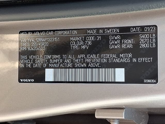 Used 2023 Volvo XC60 B5 Plus AWD/4WD image 26