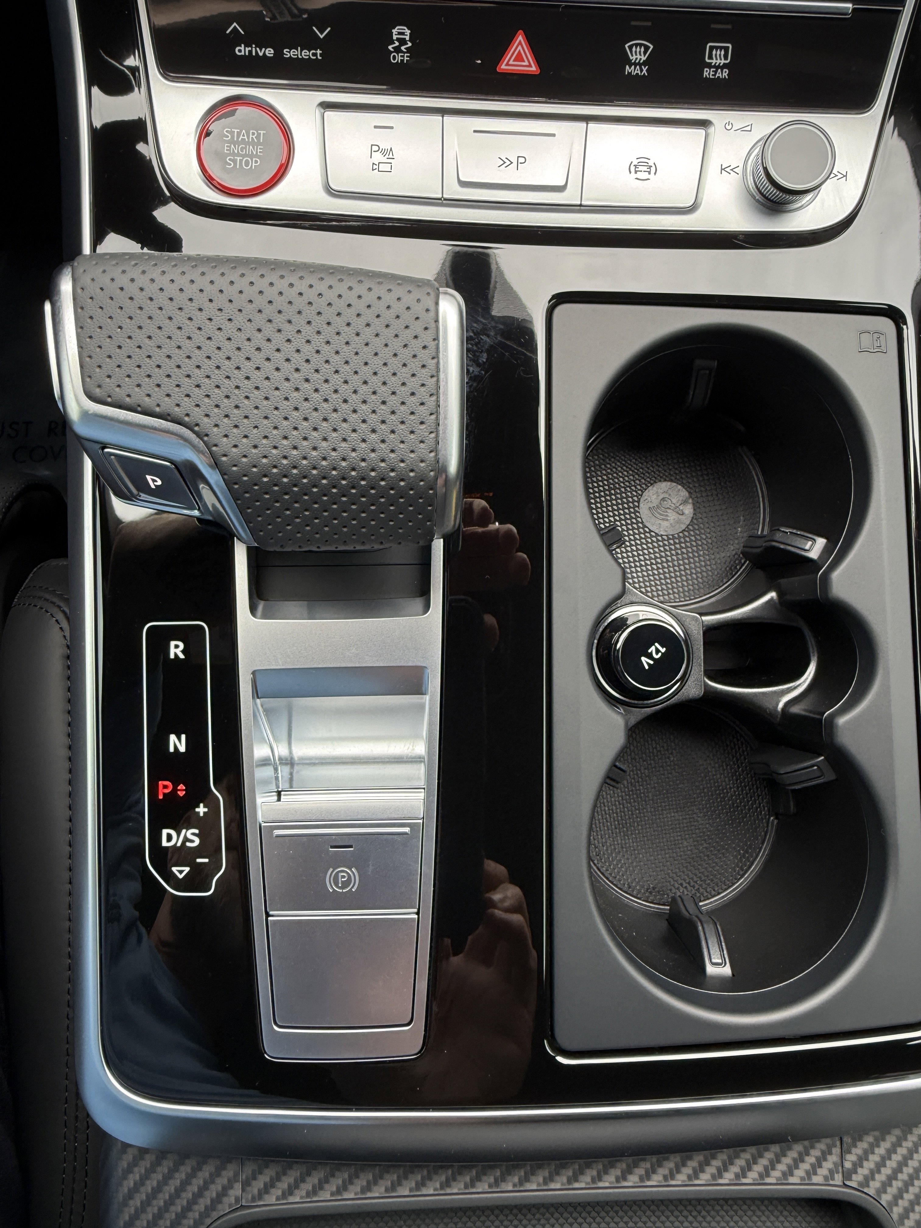 Used 2025 Audi RS Q8 performance image 74