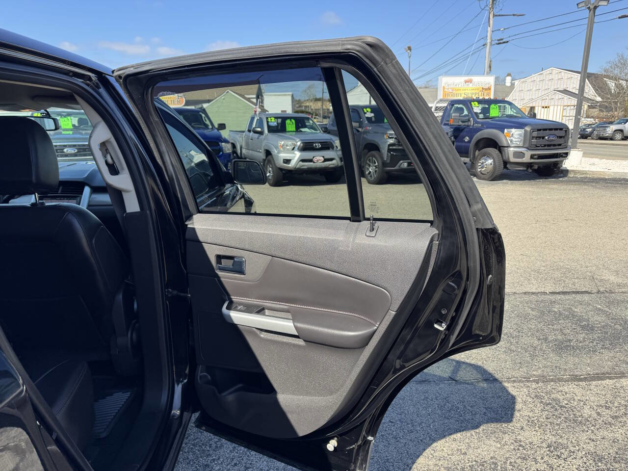 Used 2013 Ford Edge SEL image 35