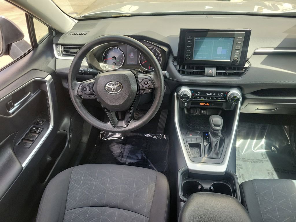 Used 2019 Toyota RAV4 XLE FWD image 14