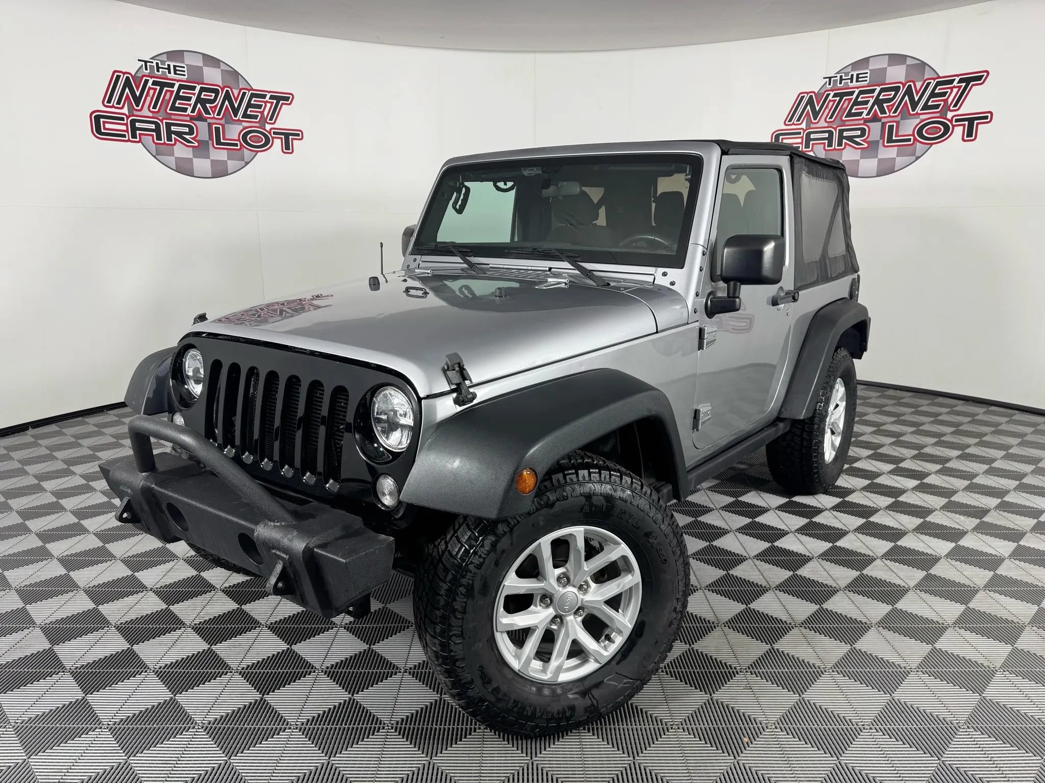 Used 2015 Jeep Wrangler Sport AWD/4WD image 1
