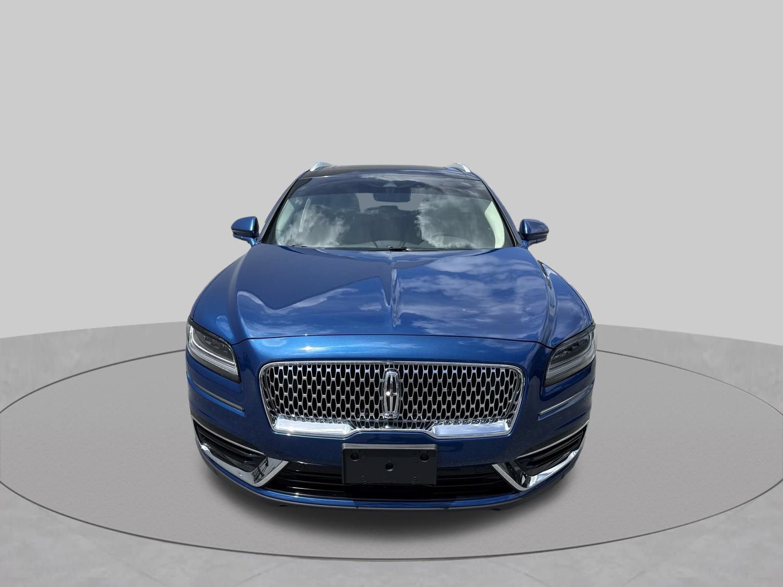 Used 2020 Lincoln Nautilus Reserve w/ Equipment Group 201A AWD/4WD image 2