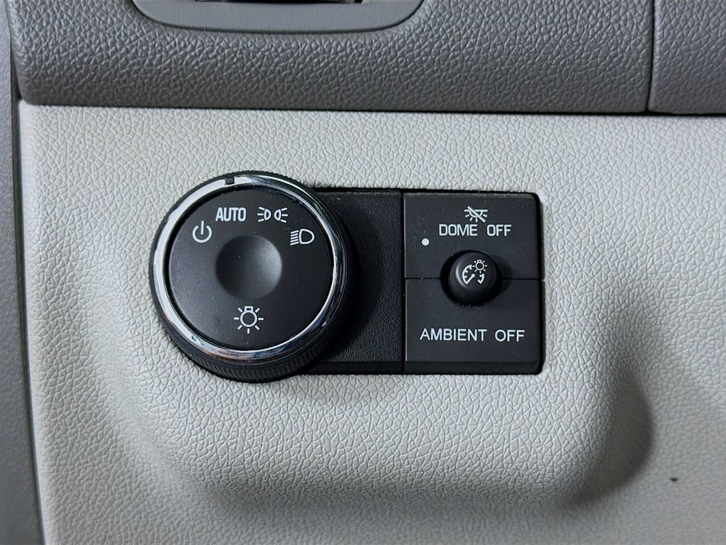 Used 2014 Buick Enclave Convenience FWD image 11