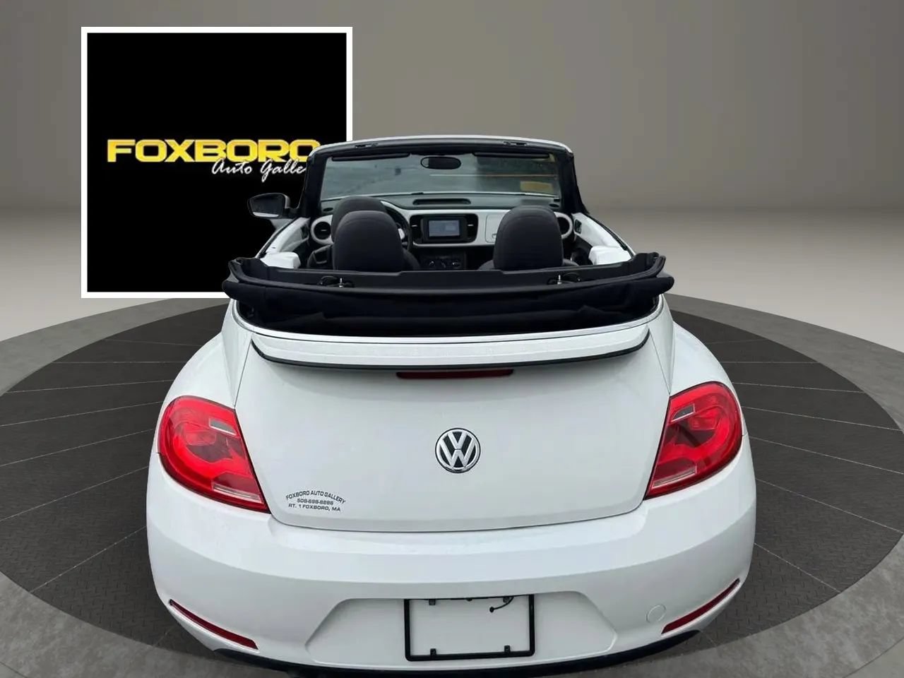 Used 2013 Volkswagen Beetle 2.5 FWD image 12