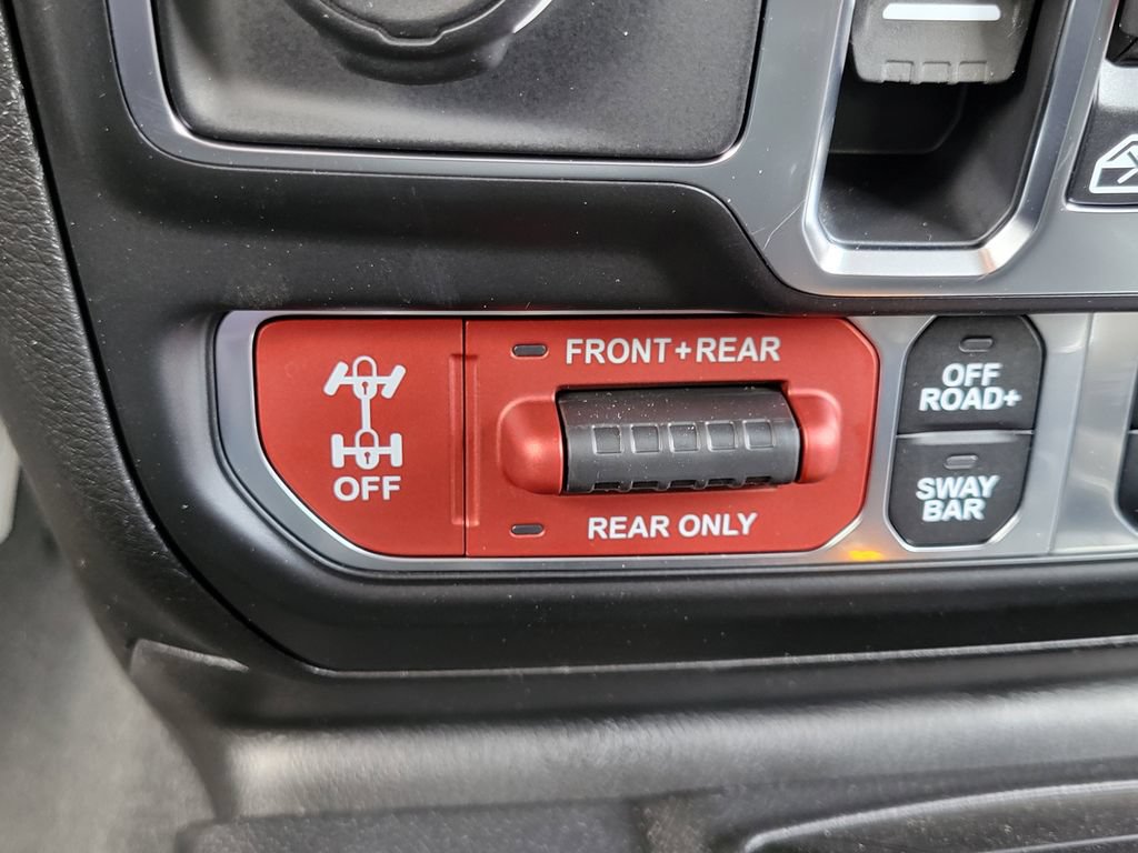 New 2026 Jeep Gladiator Rubicon w/ Safety Group AWD/4WD image 12
