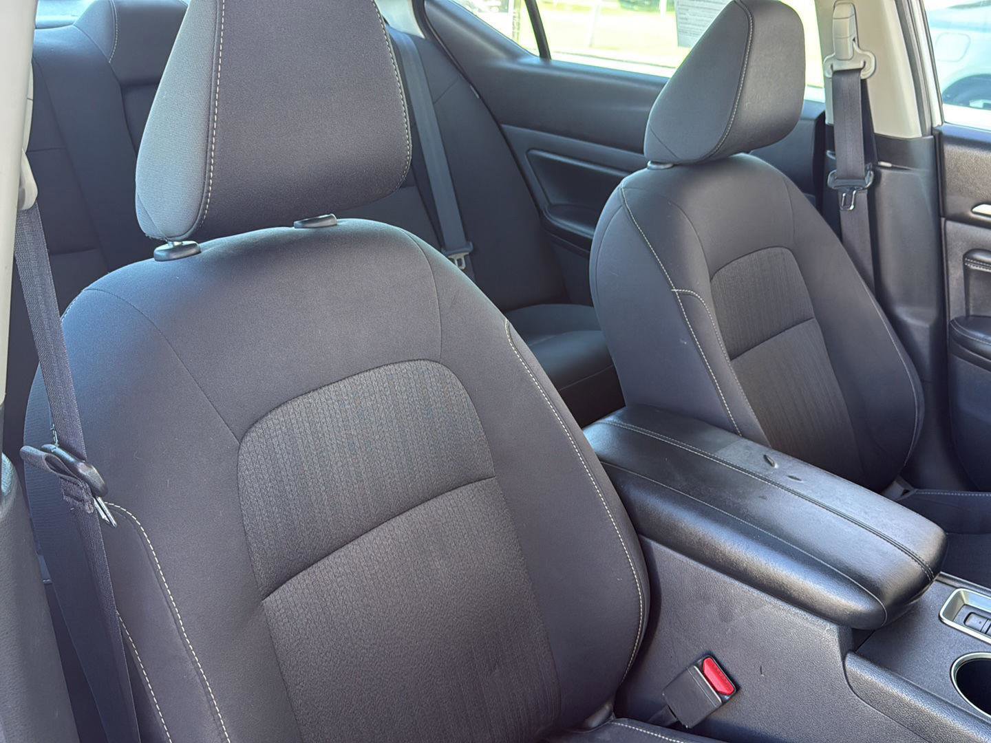 Used 2019 Nissan Altima 2.5 SV image 37