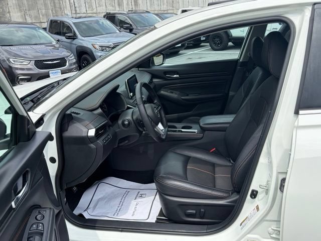Used 2021 Nissan Altima 2.5 SR FWD image 13