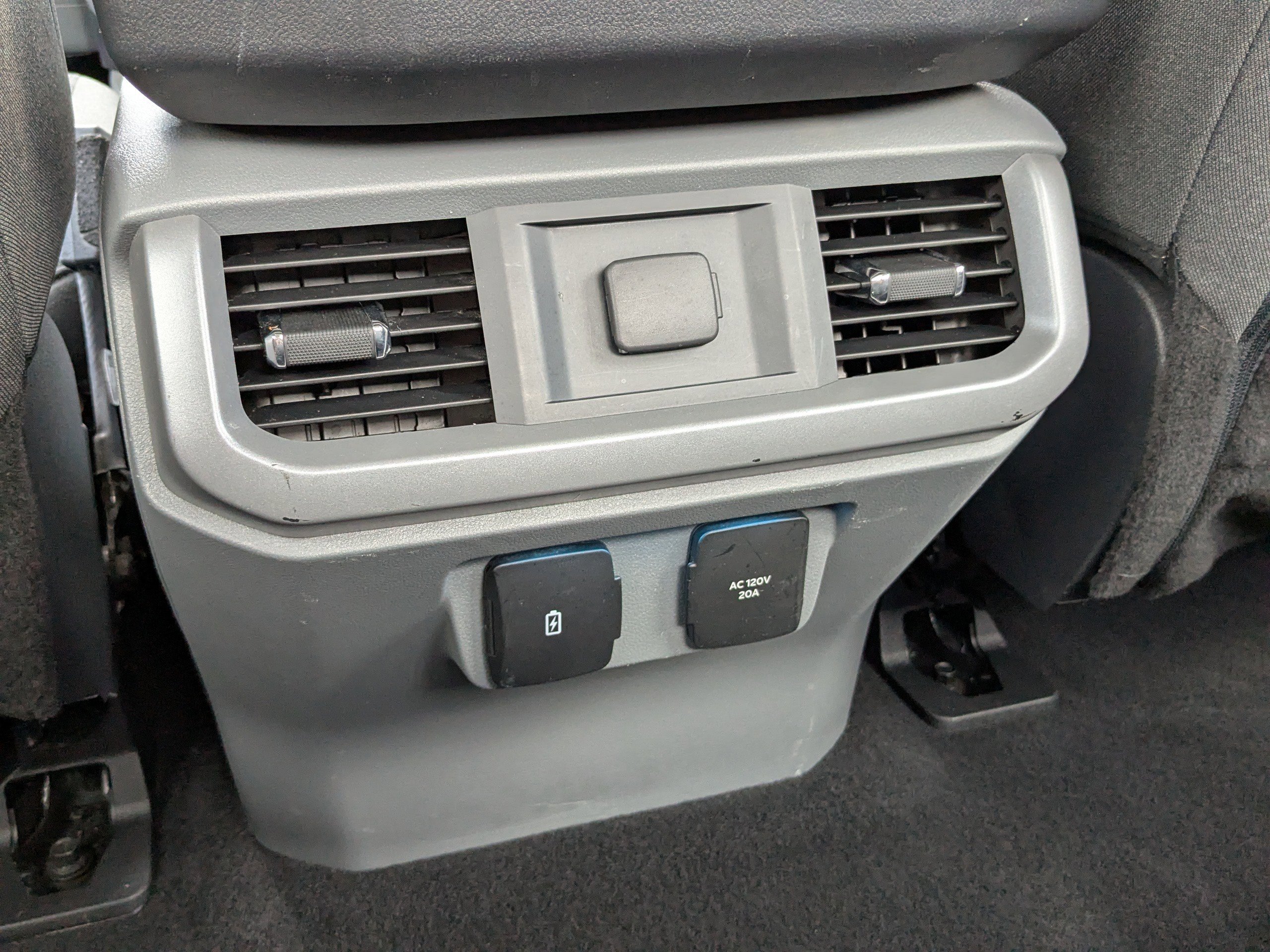 Used 2024 Ford F150 XLT w/ Mobile Office Package image 14