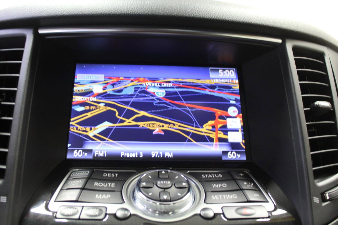 Used 2013 INFINITI FX37 AWD w/ Premium Pkg image 17