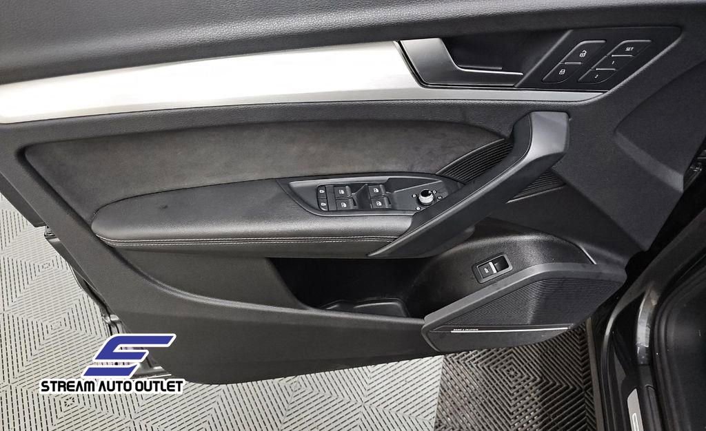 Used 2021 Audi SQ5 Premium Plus w/ Premium Plus Package image 12
