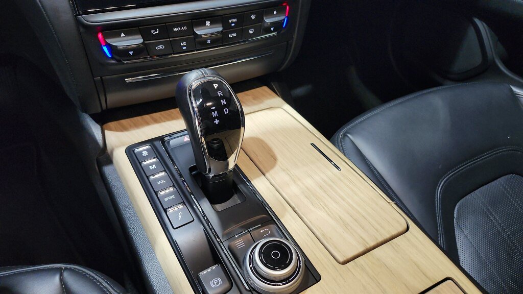 Used 2017 Maserati Quattroporte S GranLusso RWD image 30
