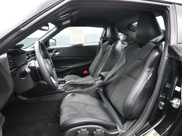 Used 2024 Nissan Z Performance w/ Floor Mat Package RWD image 12