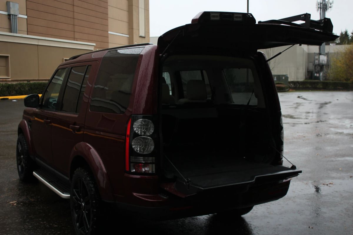 Used 2015 Land Rover LR4 HSE LUX image 12