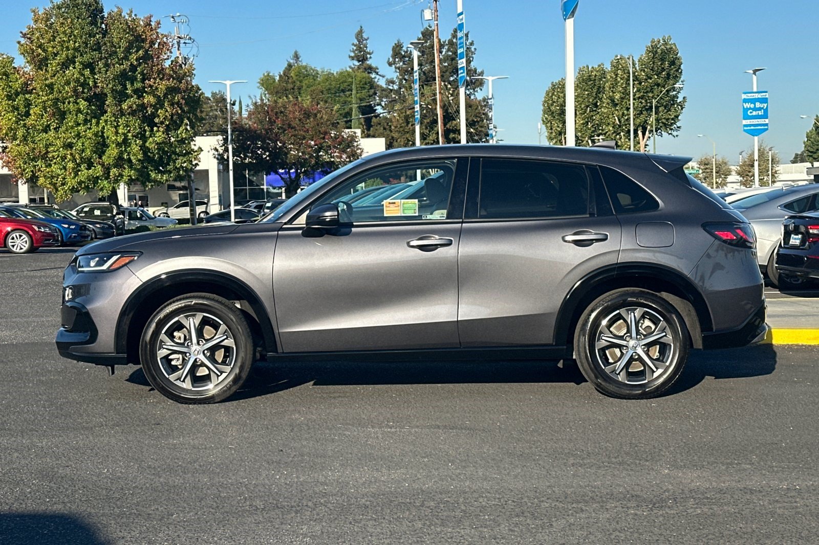 Certified 2024 Honda HR-V EX-L image 2