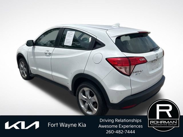Used 2016 Honda HR-V LX image 3