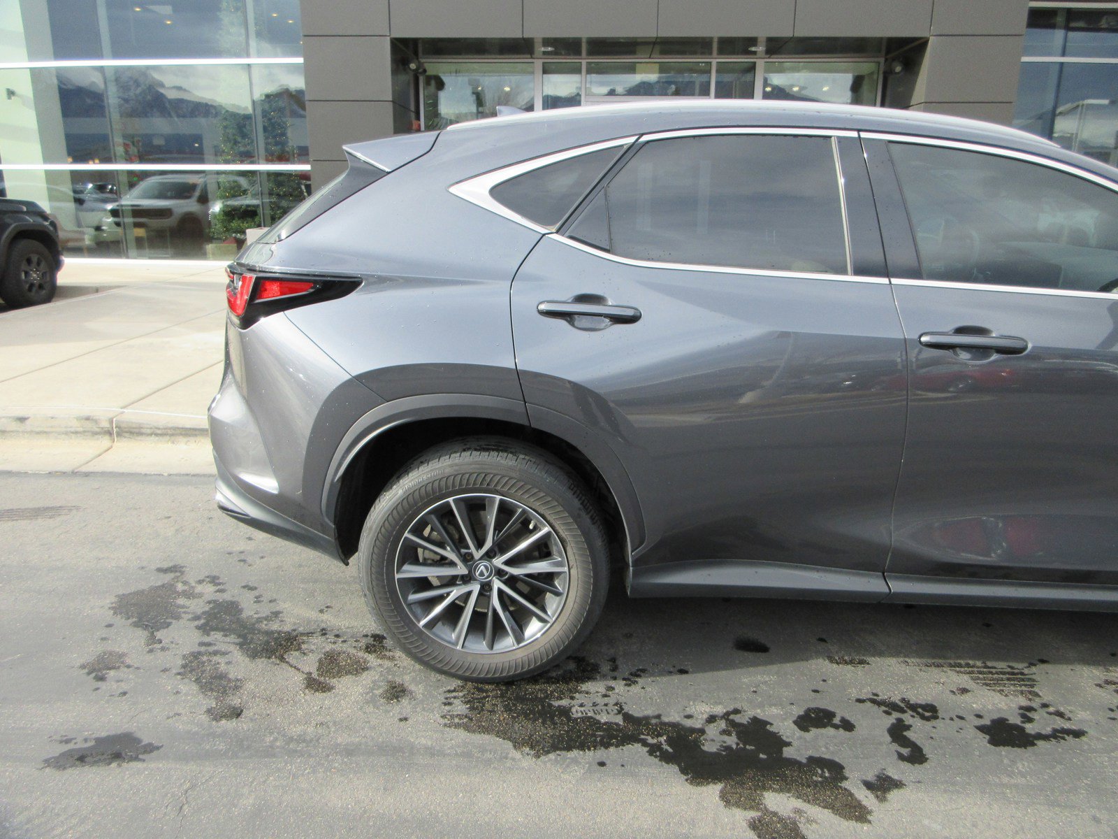 Used 2023 Lexus NX 250 FWD w/ Premium Package image 10
