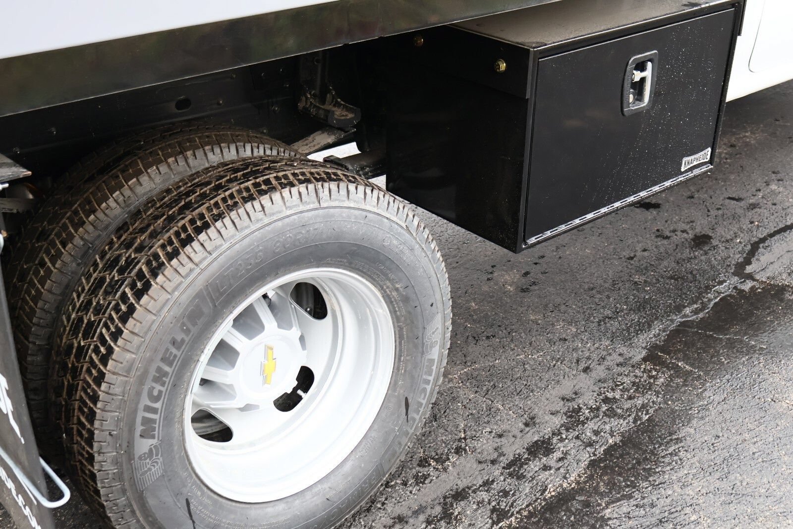 Used 2024 Chevrolet Silverado 3500 W/T w/ WT Convenience Package AWD/4WD image 19