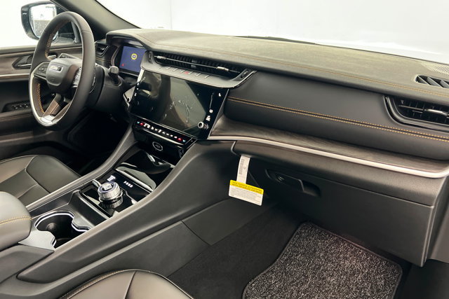 New 2026 Jeep Grand Cherokee Limited AWD/4WD image 24