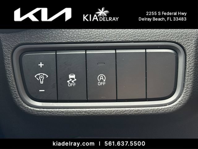 Certified 2023 Kia Soul LX w/ Option Group 015 FWD image 22