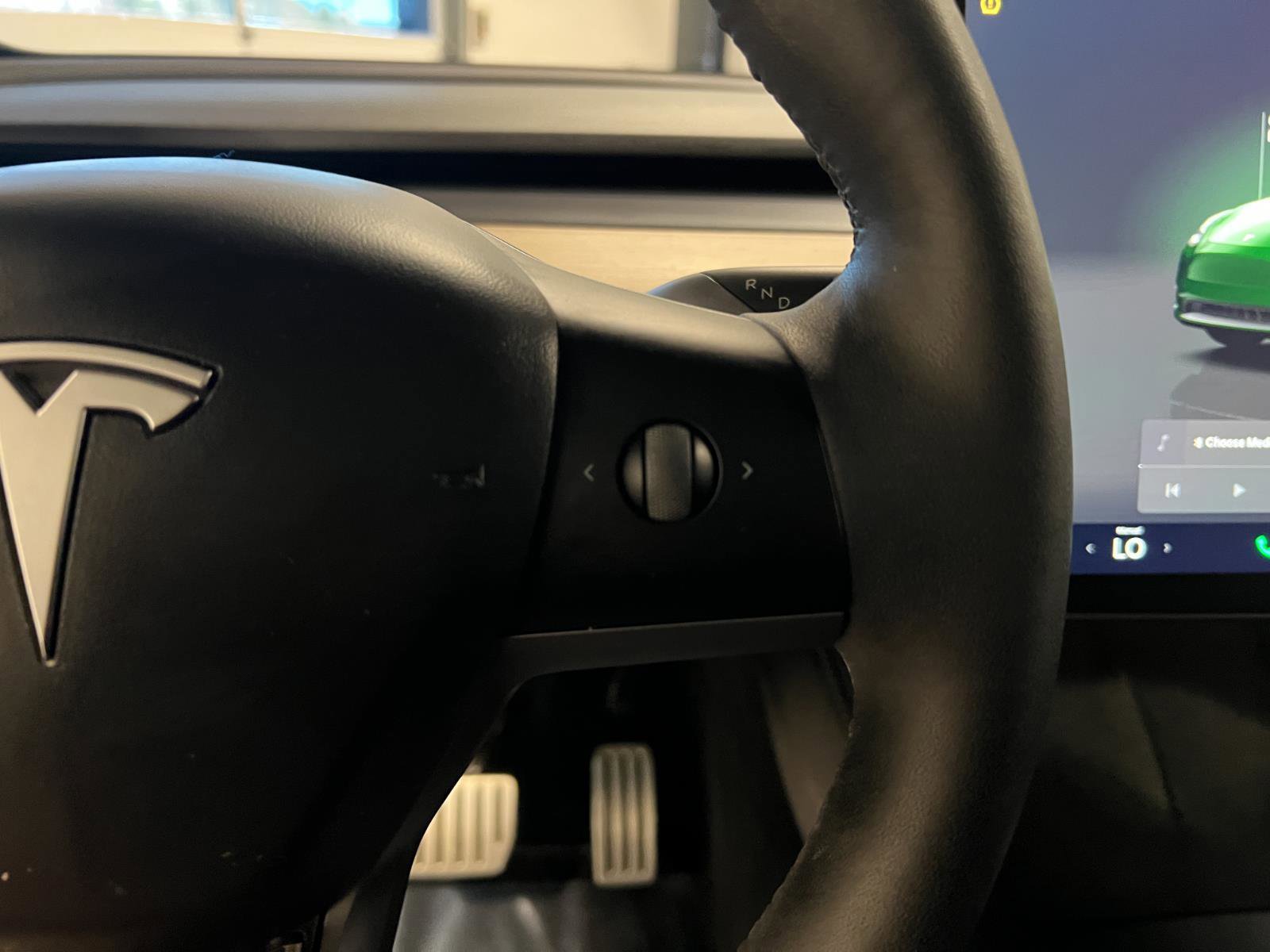 Used 2023 Tesla Model Y Performance image 13