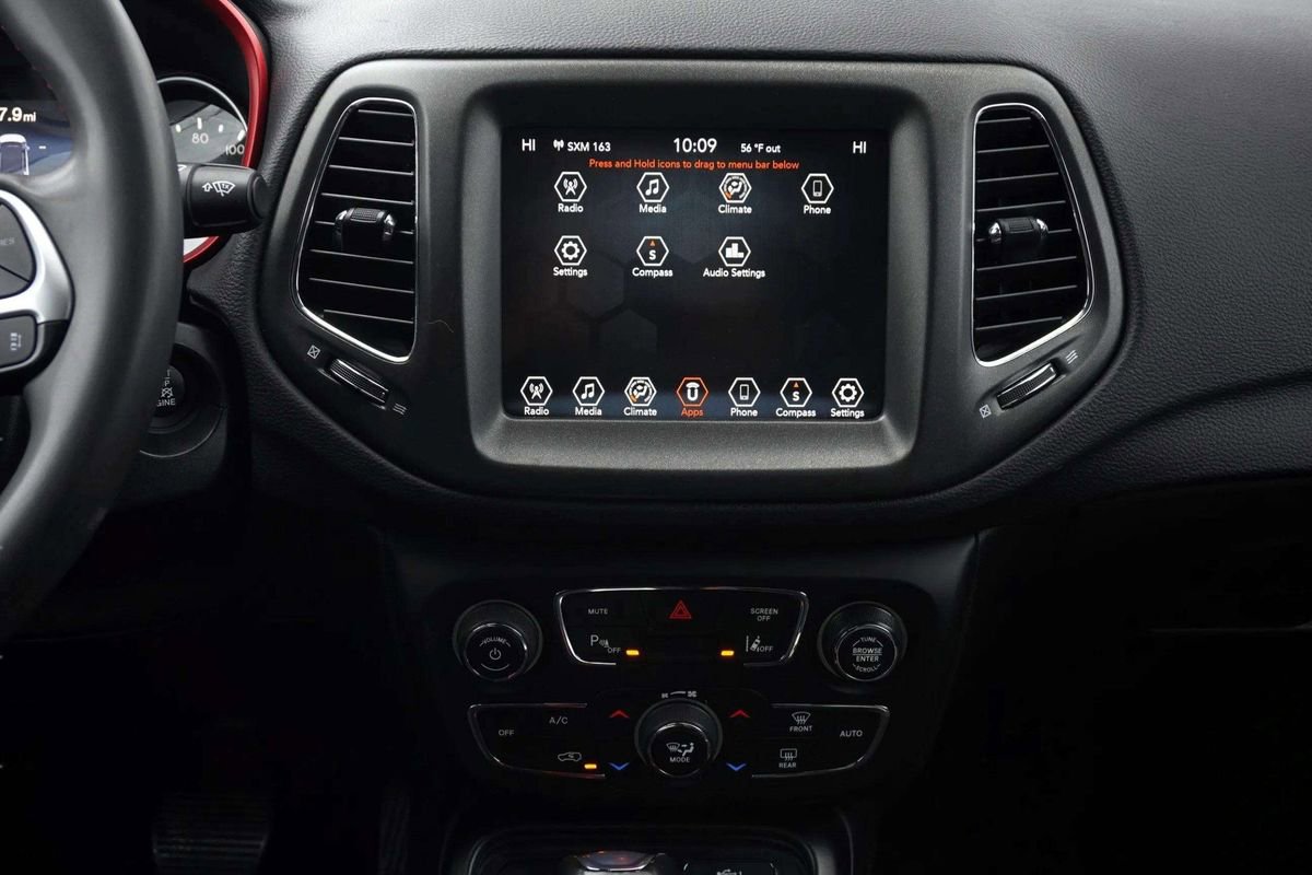 Used 2021 Jeep Compass Trailhawk image 25