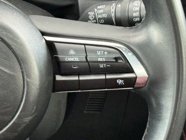 Used 2024 MAZDA MAZDA3 s image 29