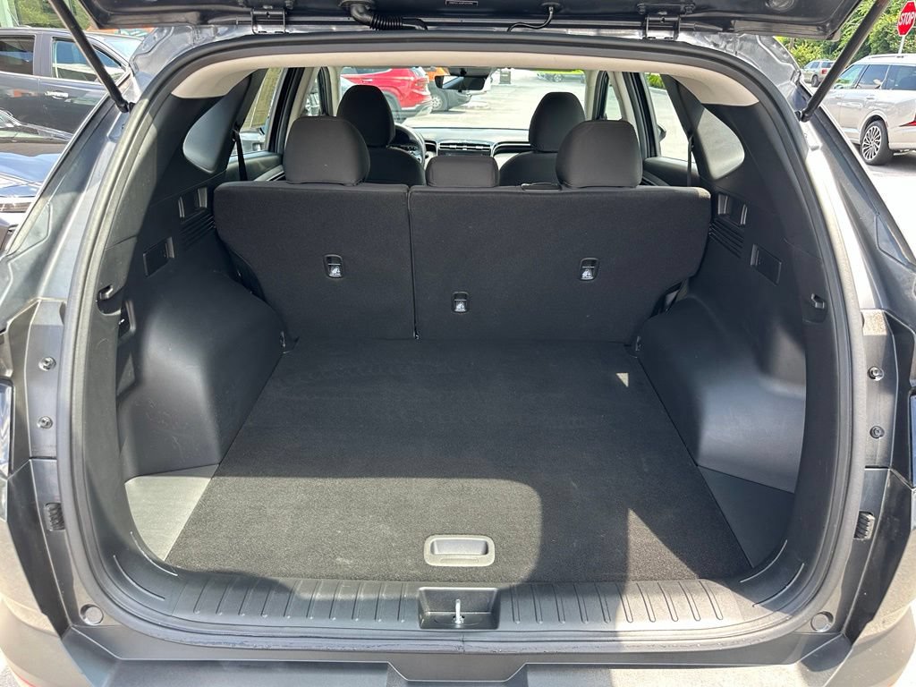 Certified 2023 Hyundai Tucson SE AWD/4WD image 24
