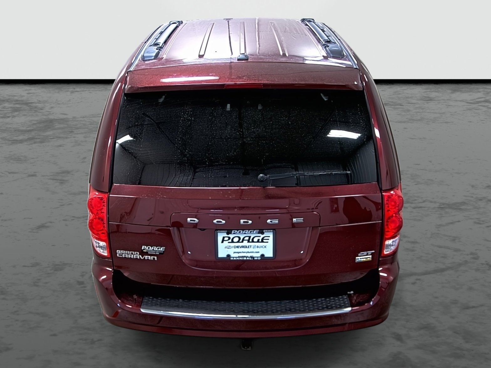 Used 2019 Dodge Grand Caravan GT image 3