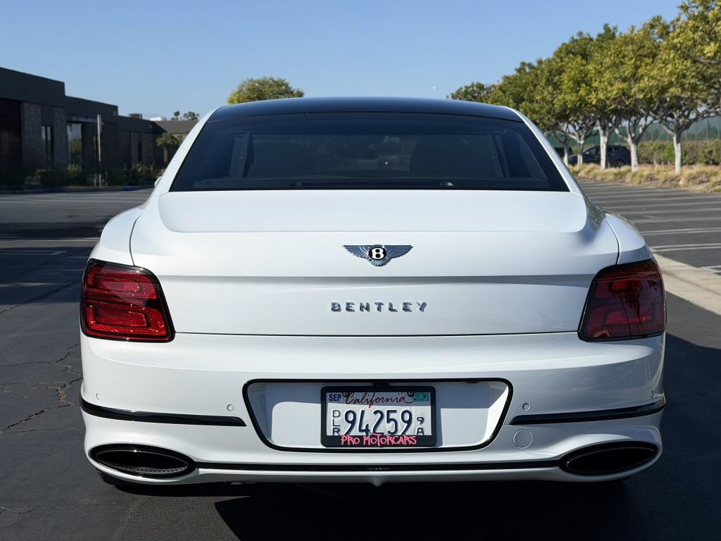 Used 2023 Bentley Flying Spur W12 AWD/4WD image 10