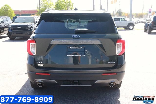 Certified 2021 Ford Explorer XLT w/ Equipment Group 202A image 6