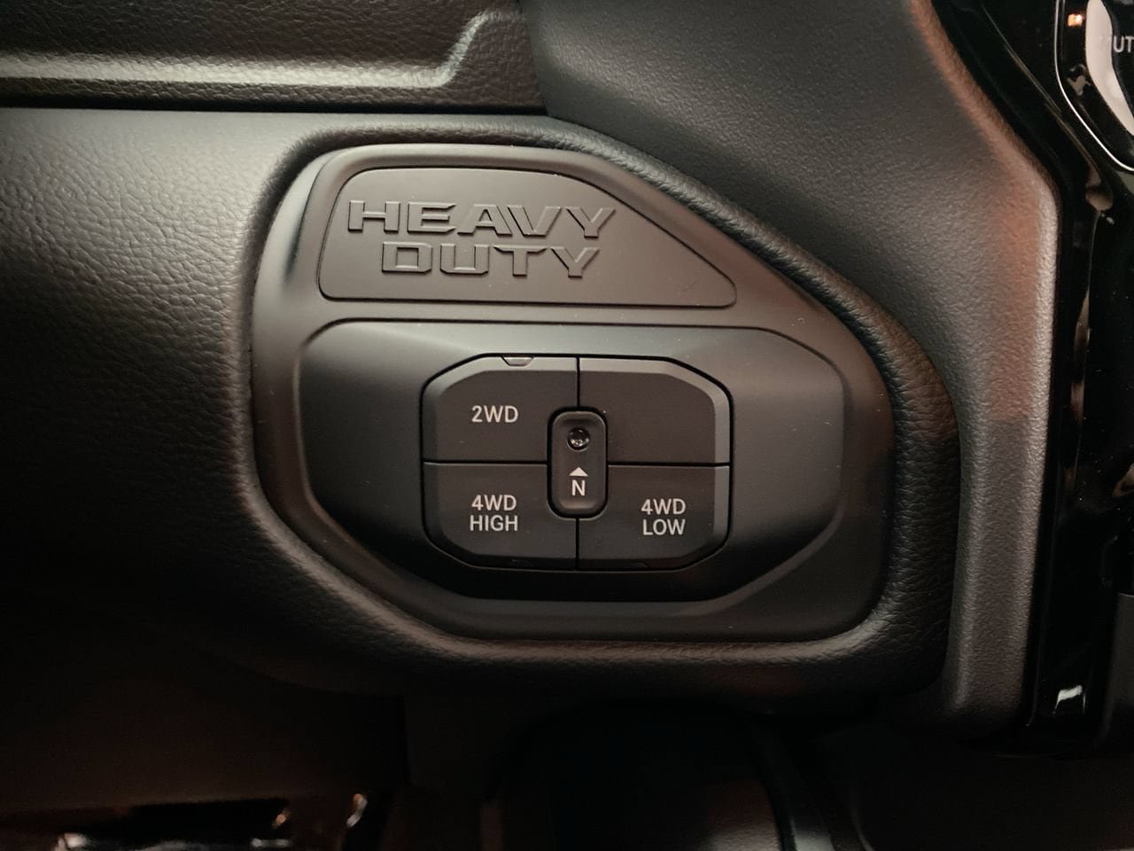 New 2026 RAM 2500 Big Horn AWD/4WD image 19